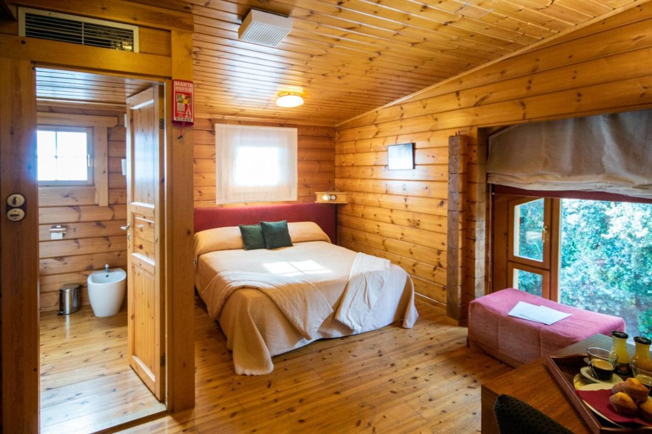Hotel Somlom - Eco Friendly Montseny Сант-Эстеве-де-Палаутордера Экстерьер фото