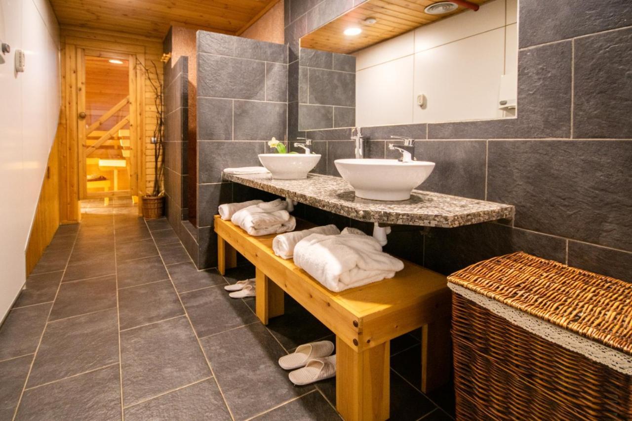 Hotel Somlom - Eco Friendly Montseny Сант-Эстеве-де-Палаутордера Экстерьер фото