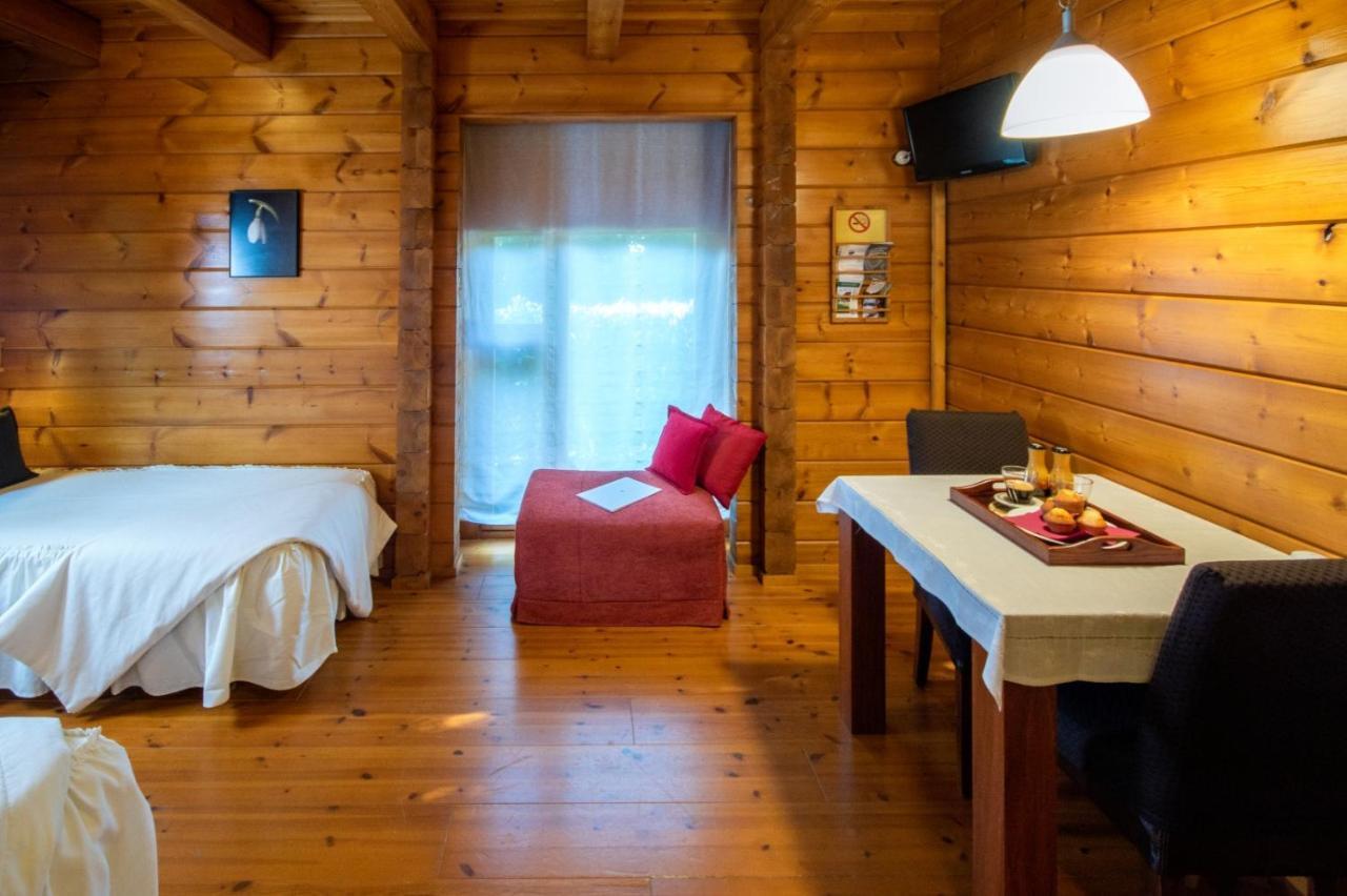 Hotel Somlom - Eco Friendly Montseny Сант-Эстеве-де-Палаутордера Экстерьер фото