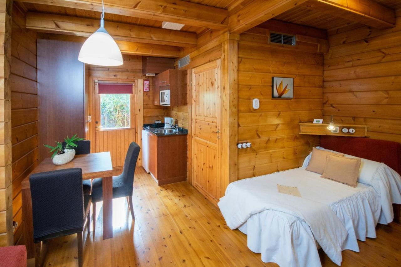 Hotel Somlom - Eco Friendly Montseny Сант-Эстеве-де-Палаутордера Экстерьер фото
