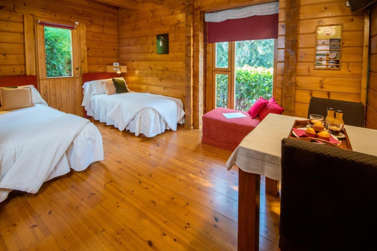 Hotel Somlom - Eco Friendly Montseny Сант-Эстеве-де-Палаутордера Экстерьер фото