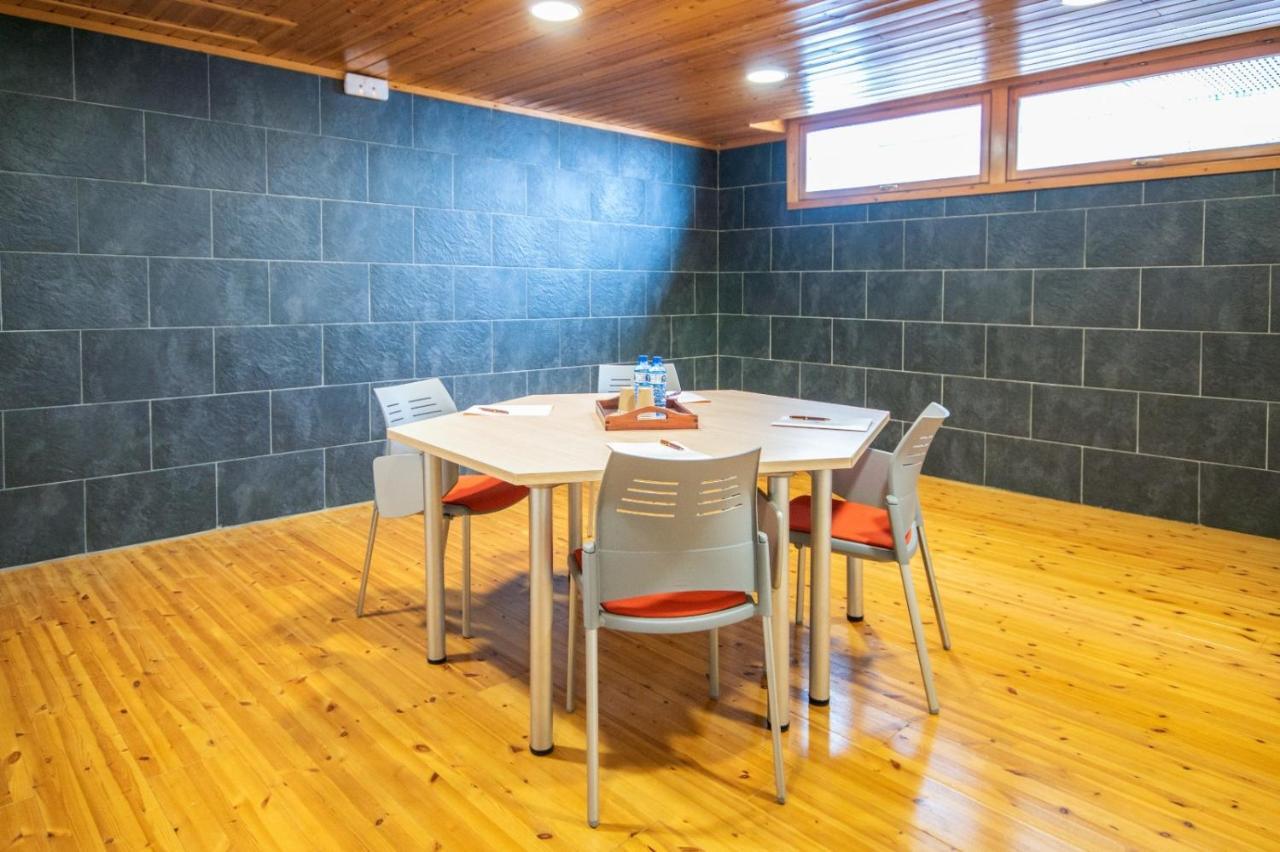 Hotel Somlom - Eco Friendly Montseny Сант-Эстеве-де-Палаутордера Экстерьер фото