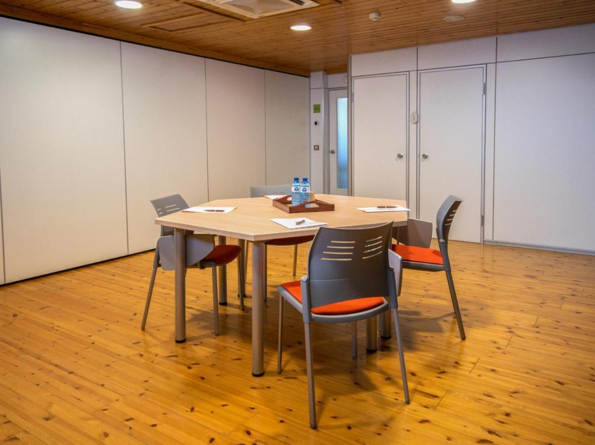 Hotel Somlom - Eco Friendly Montseny Сант-Эстеве-де-Палаутордера Экстерьер фото