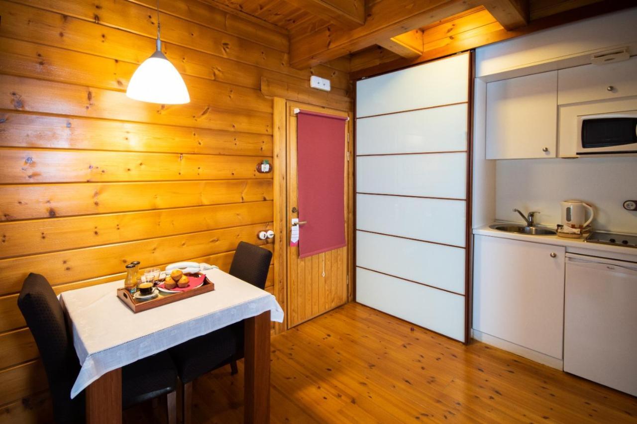 Hotel Somlom - Eco Friendly Montseny Сант-Эстеве-де-Палаутордера Экстерьер фото